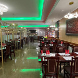 L'Étoile D'or À l'intérieur