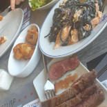 De L'hippodrome food