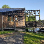 La Guinguette Du Lac Exterior