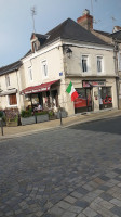 La Cinecitta outside