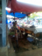 Pizza U.revola outside