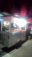 Pizza U.revola outside