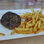 Le Grand Cafe Comida