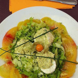 La Boite A Oeufs food