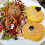 La Boite A Oeufs food