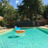 Village De La Combe Location De Chalets A Domme En Perigord Noir Piscine Chauffee Et Couverte Exterior