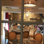 The Originals Le Manoir De Pierre Levee Dentro