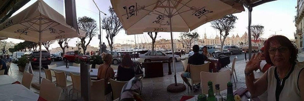 Tal-barklor Extérieur