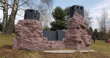 Zamek Berchtold outside