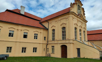 Klášterní Restaurace