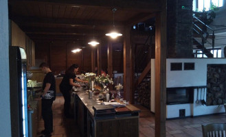 Farmarska Basta inside