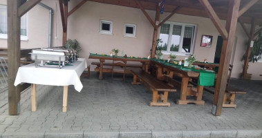 Restaurace U Novaka Prestice /ace Na Hristi/ Extérieur