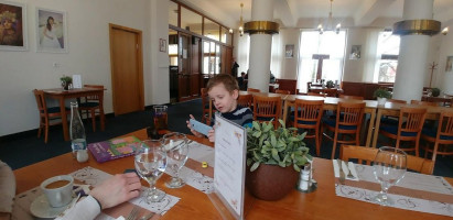 Restaurace Lidická Galerie À l'intérieur