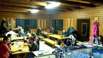 Restaurace Pod Sjezdovkou inside