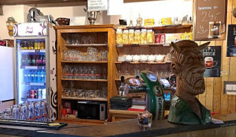 Restaurace Na Horské inside