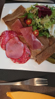 La Cave à Crêpes food