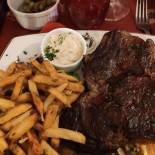 Le Loup Blanc Nourriture