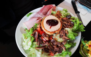 Chez Betty Glacier food