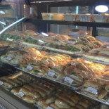 La Cave à Aimé Mérindol food