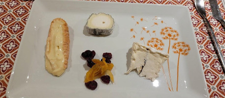 World Food Café Mont De Marsan food