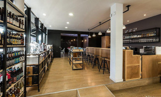 Le Comptoir De Pessac inside