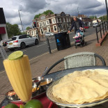 Royal Pizzas Exterior