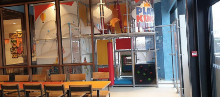 Burger King inside