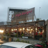 High Burger Extérieur