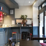 La Dame Du Lac inside