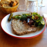 Le Cochon à L'Oreille Cibo