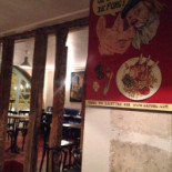 Le Cochon à L'Oreille Esterno