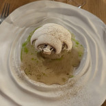 Auberge Nicolas Flamel drink