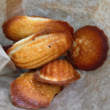 Madeleines De Christophe food