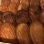 Madeleines De Christophe food