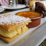 Le Flore en l'Ile food