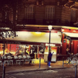 Le Flore en l'Ile outside