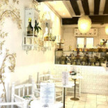 Ayadi Gourmet À l'intérieur