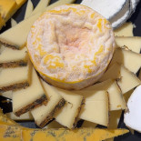 Saisons Fine Epicerie Et Fromages D'exception Comida