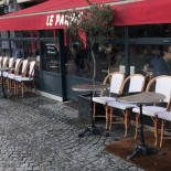 Cafe le Parvis Extérieur