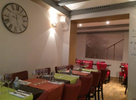 L'Orange Verte inside