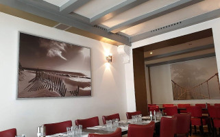 L'Orange Verte inside