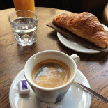 Le Chat Bossu Bebida