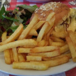 Le Chat Bossu Comida