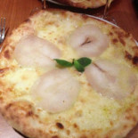 Pizza di Gio food