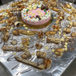 Madeleines De Christophe food