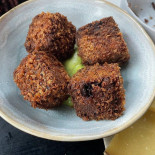 Yard, Cave à Vin Nature Comida