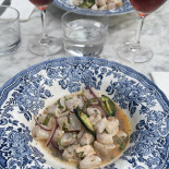 Yard, Cave à Vin Nature Bebida