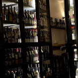 Yard, Cave à Vin Nature Dentro