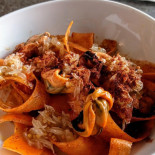 Yard, Cave à Vin Nature Comida