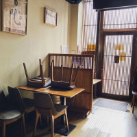 Kisin À l'intérieur